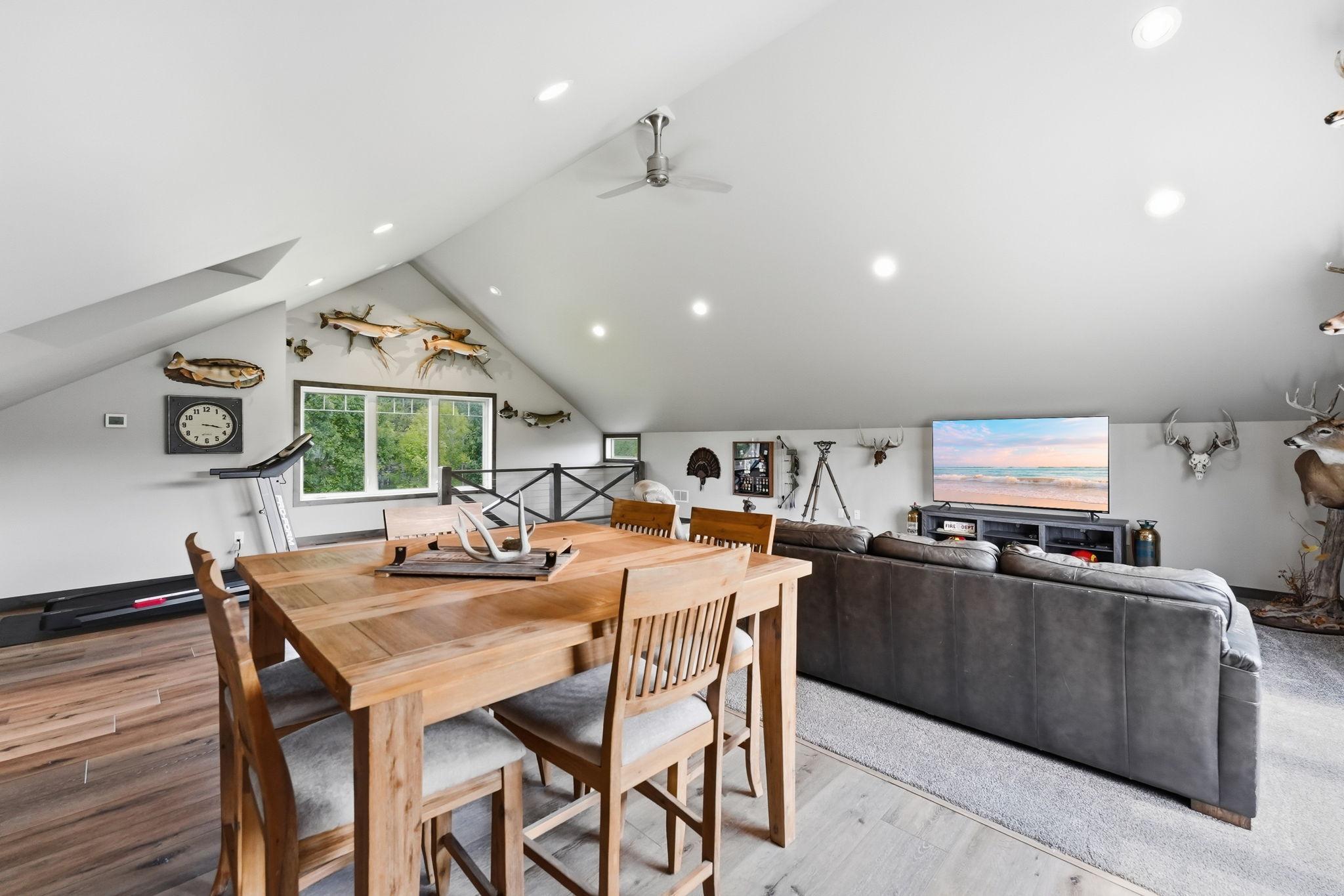main property photo 80