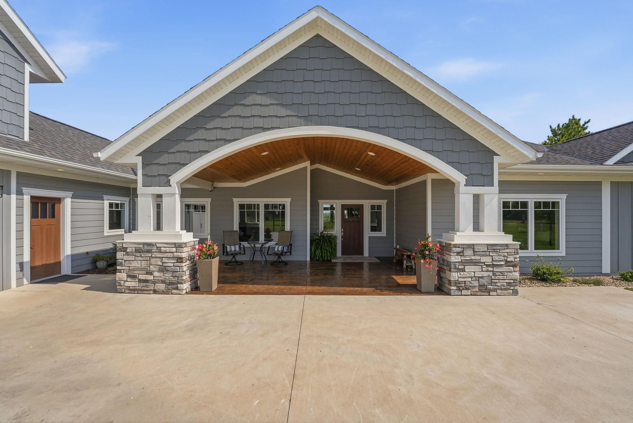 main property photo 85