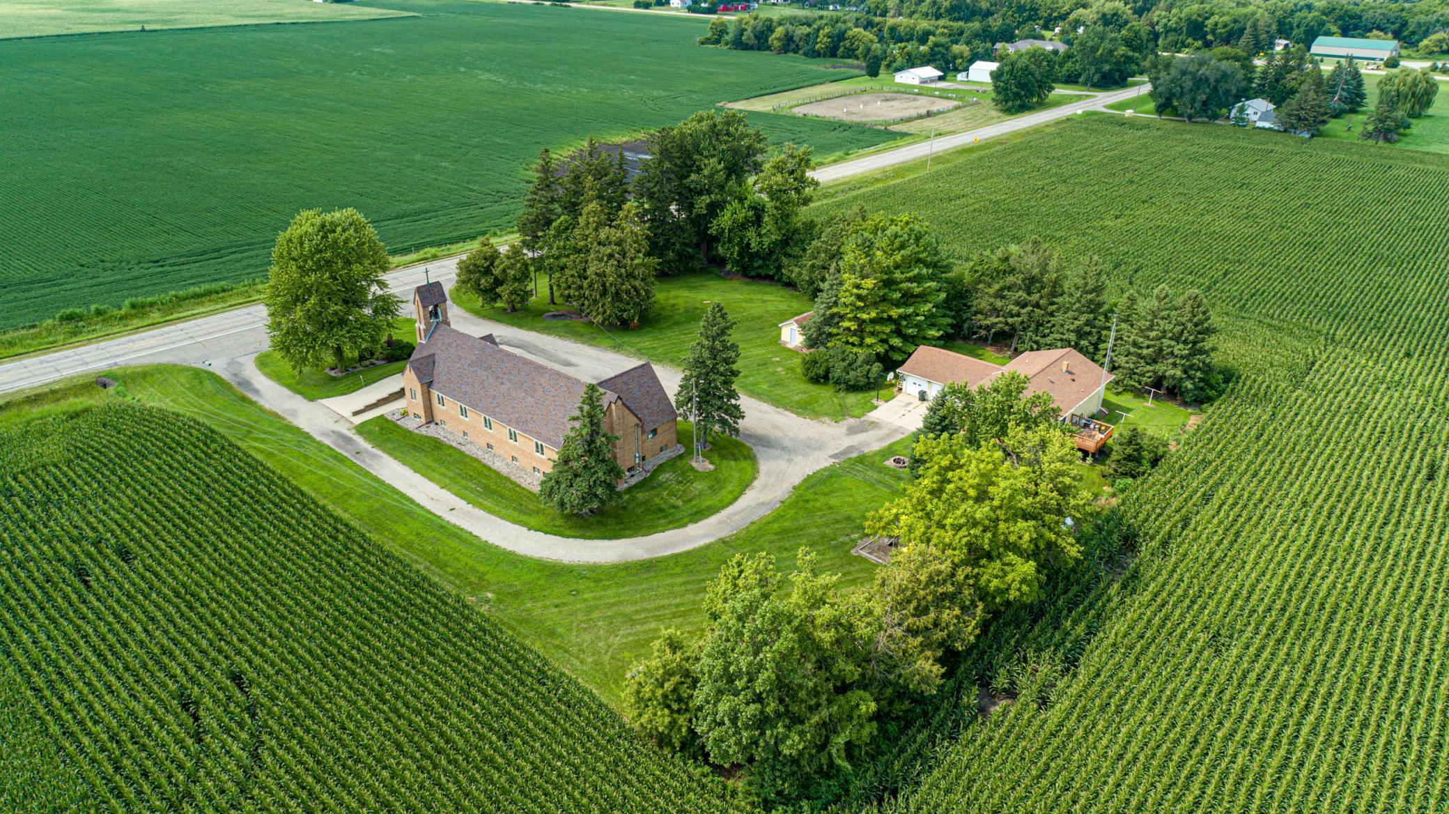 main property photo 35