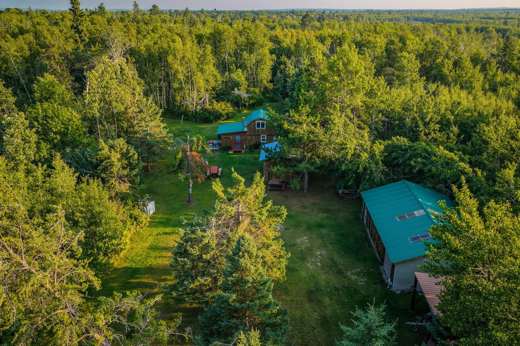 main property photo 23