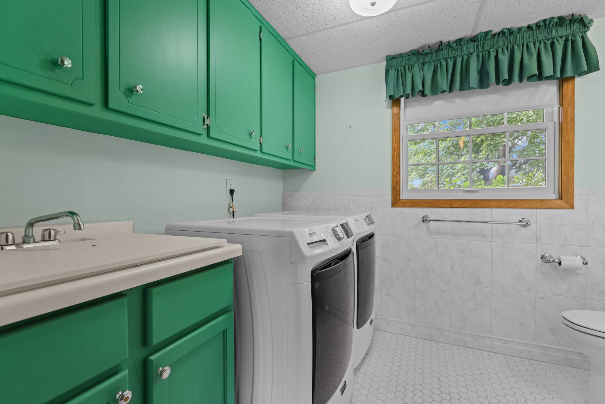 main property photo 24