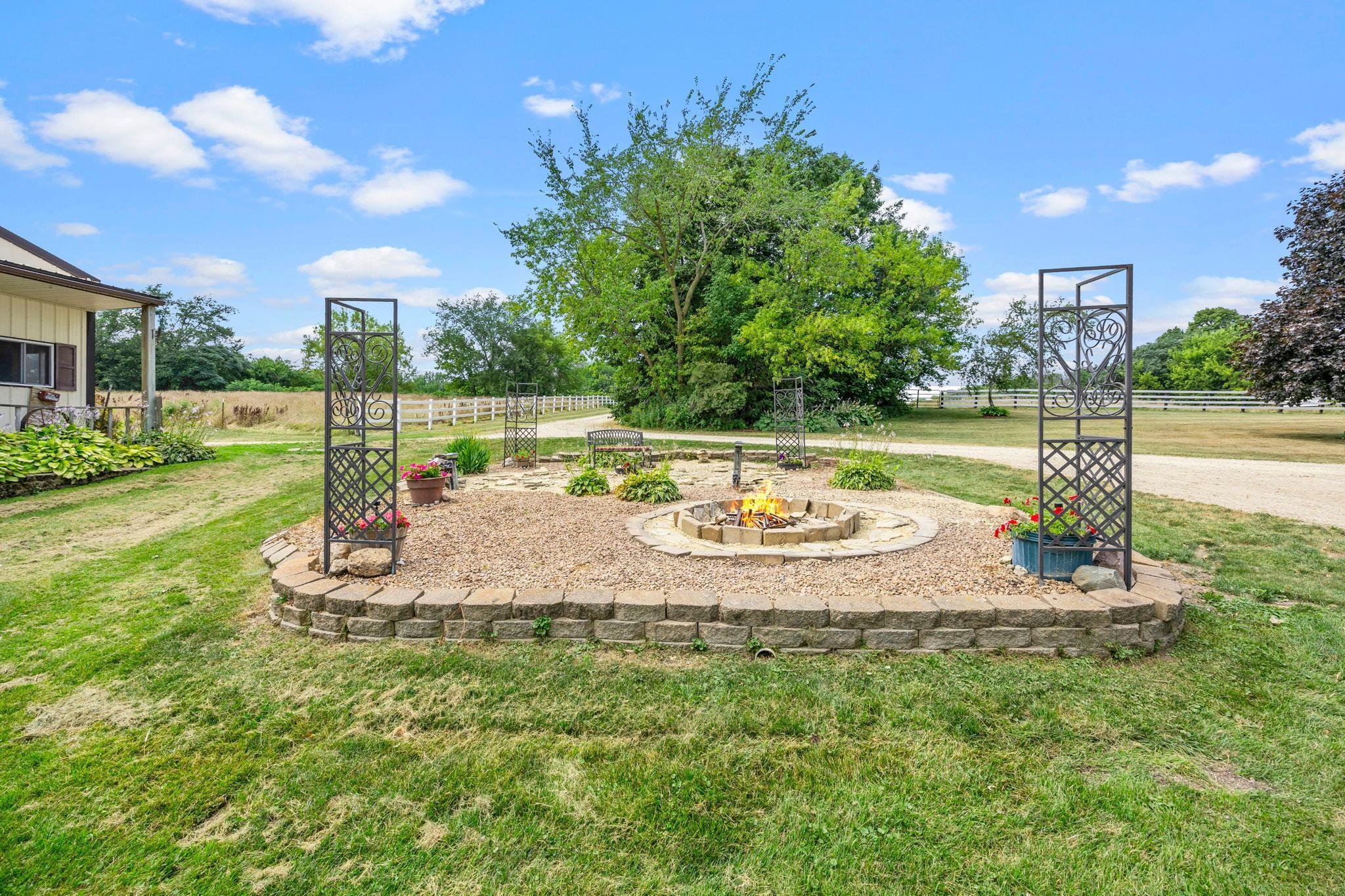 main property photo 77