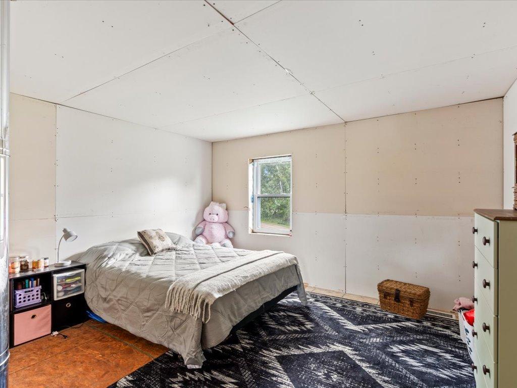 main property photo 60