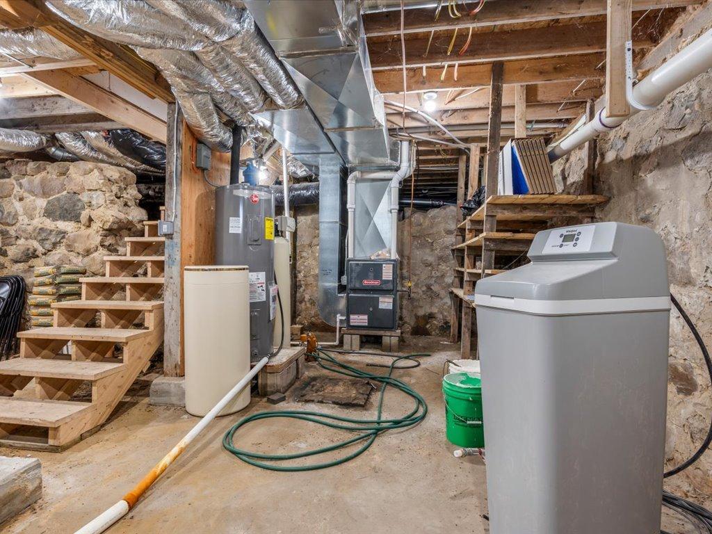 main property photo 66