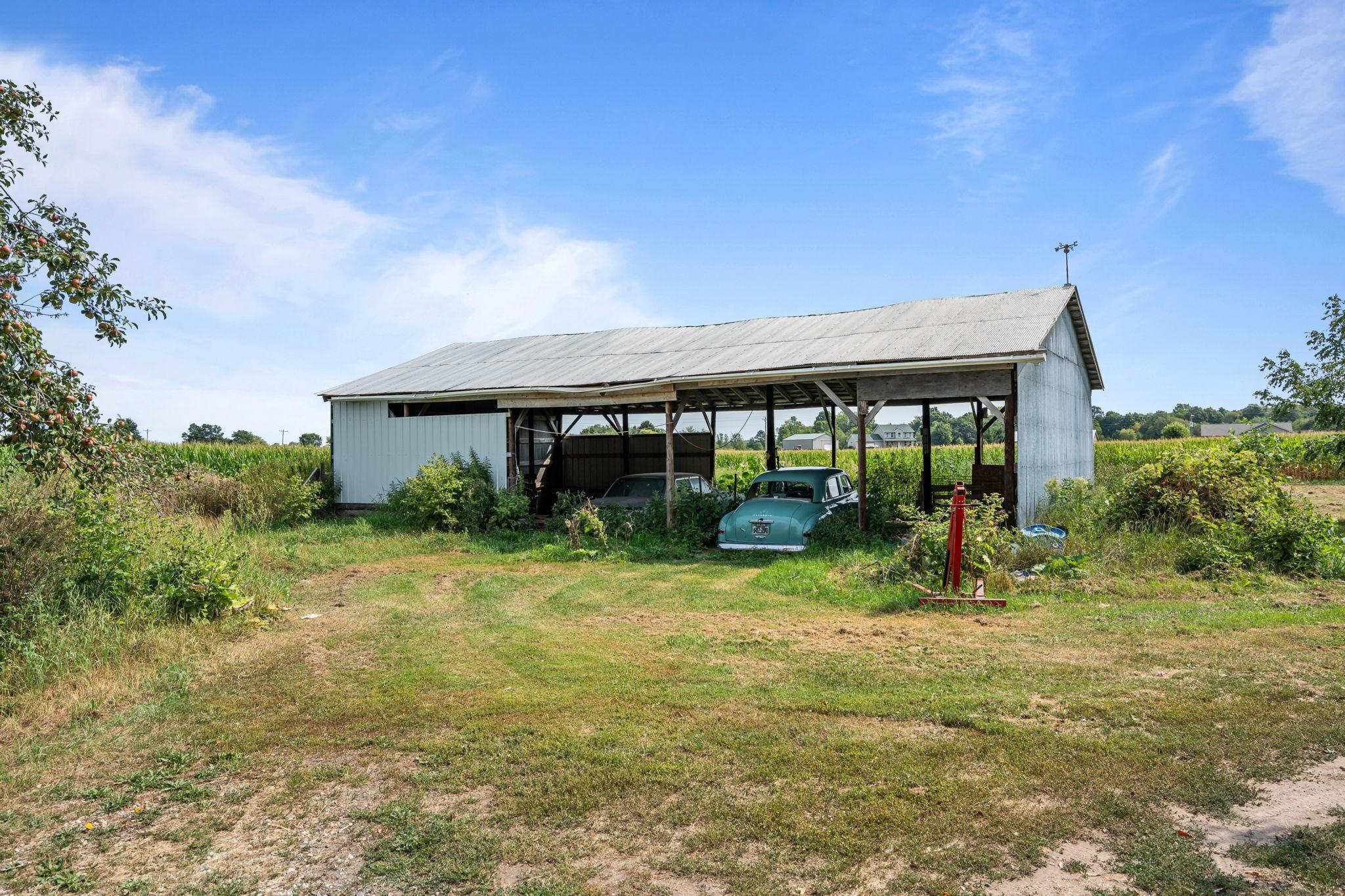 main property photo 27