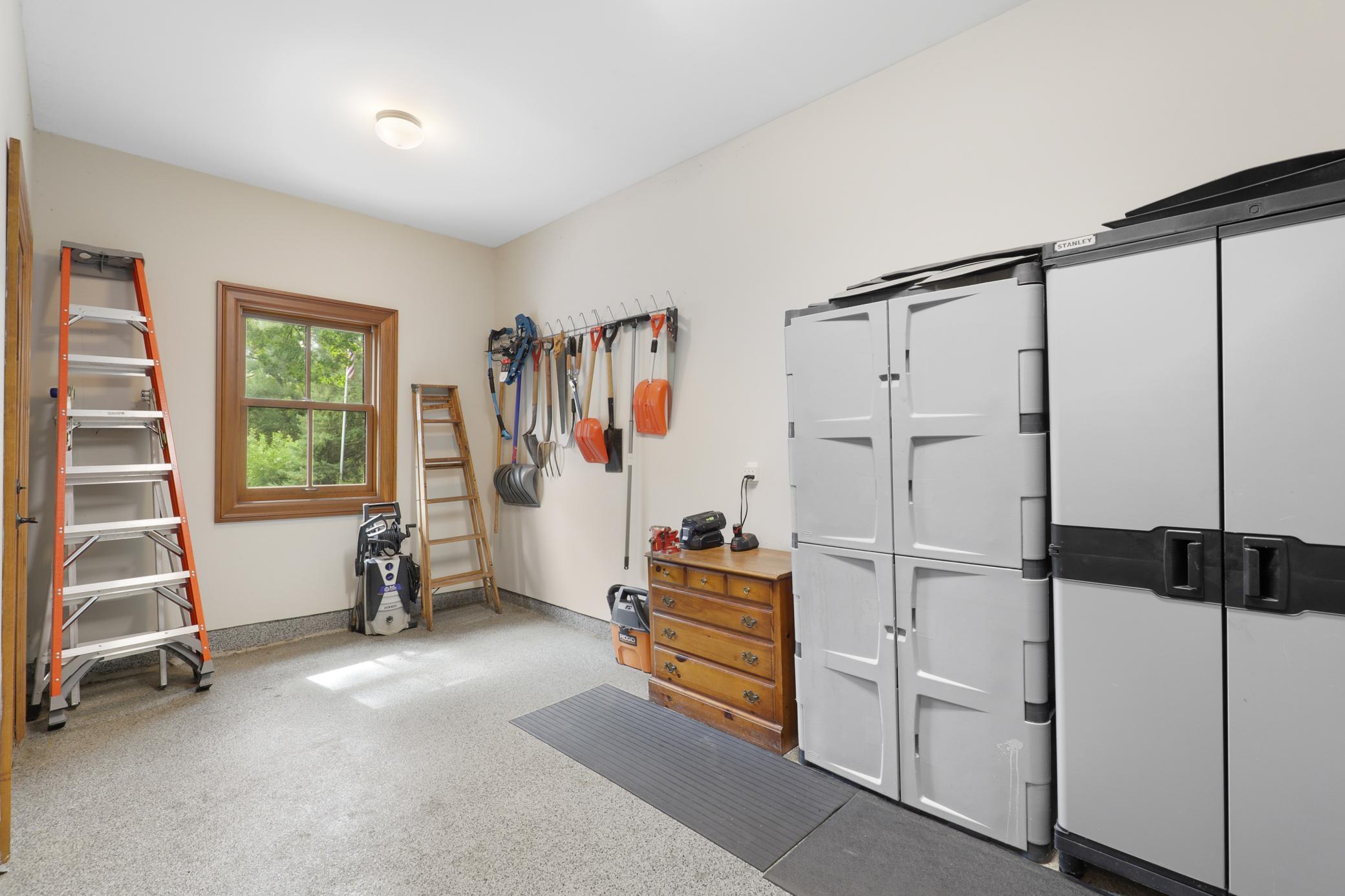 main property photo 100