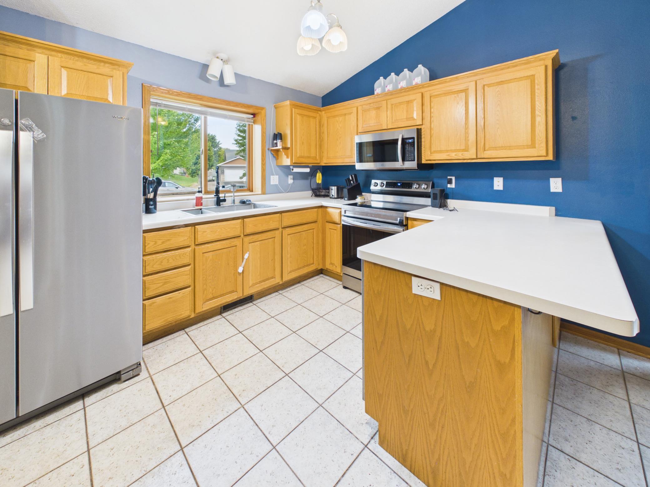 main property photo 3