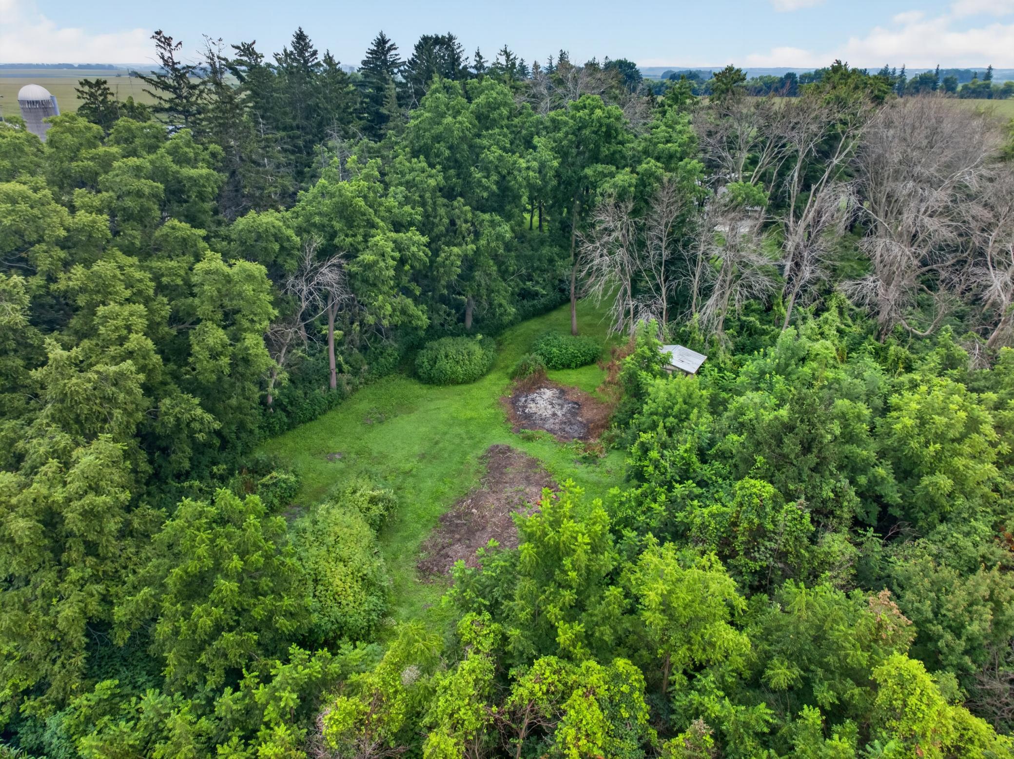 main property photo 50