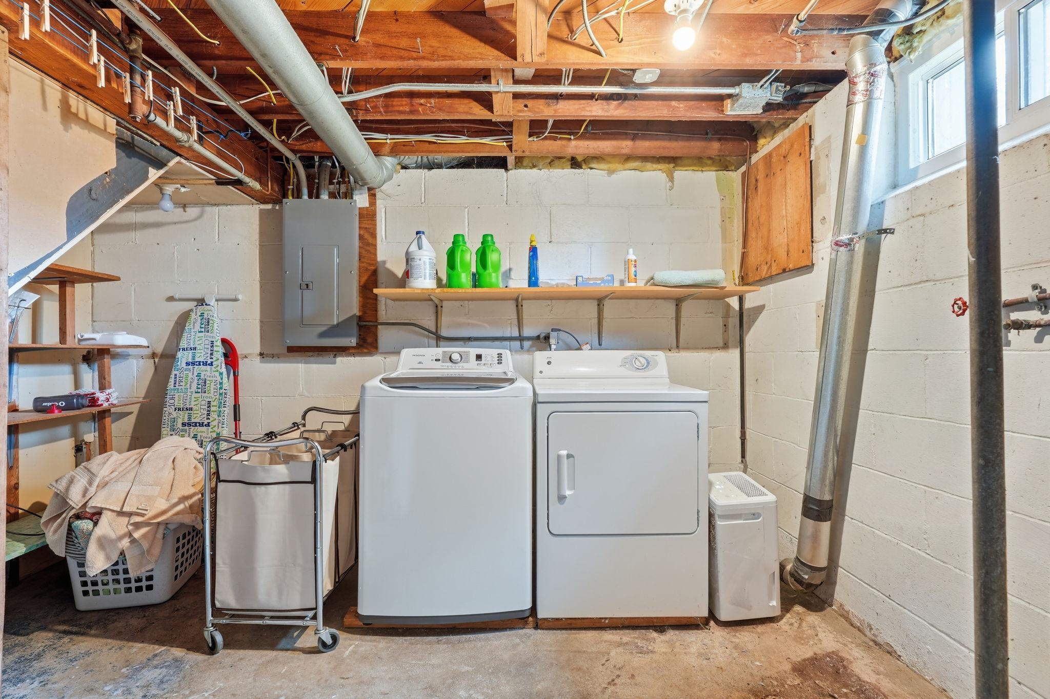 main property photo 17