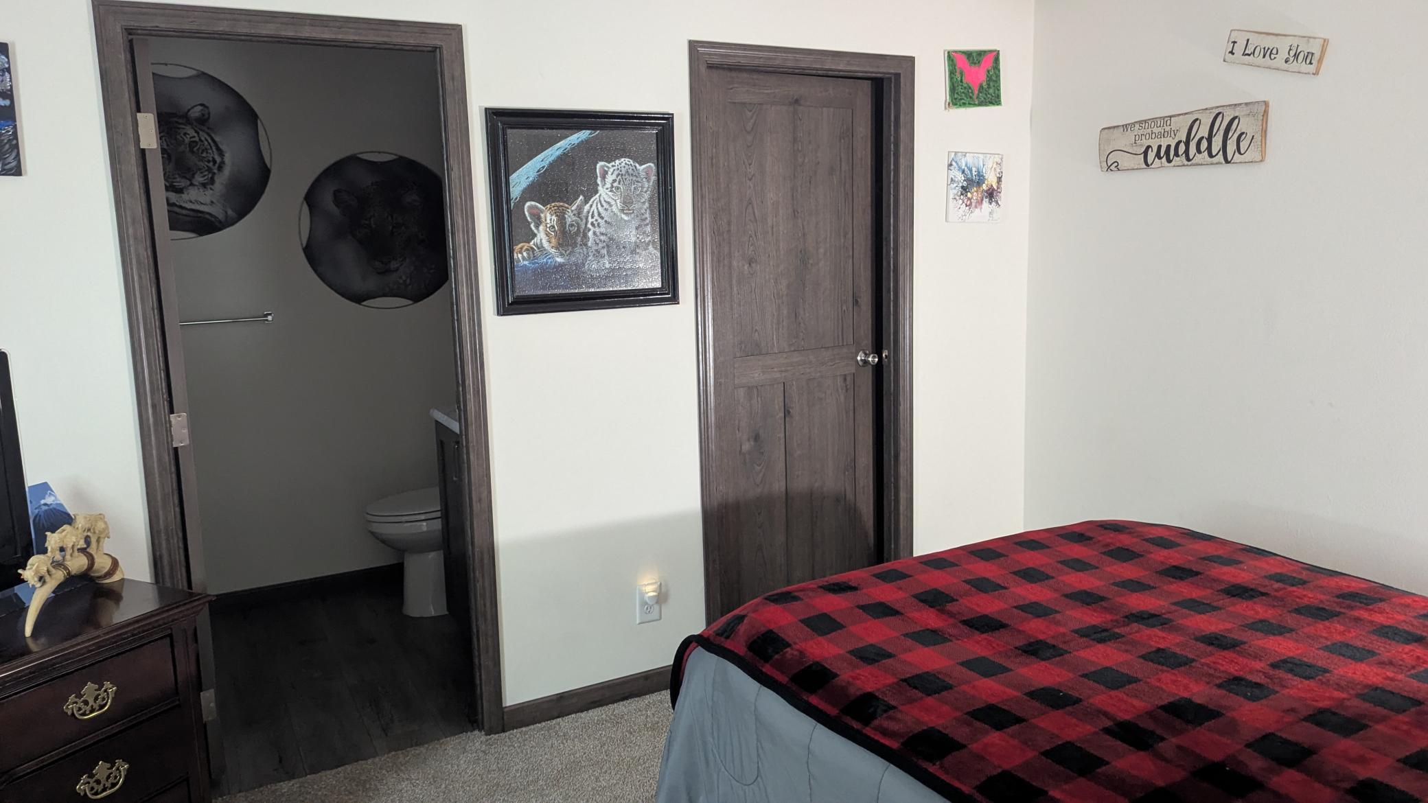 main property photo 7