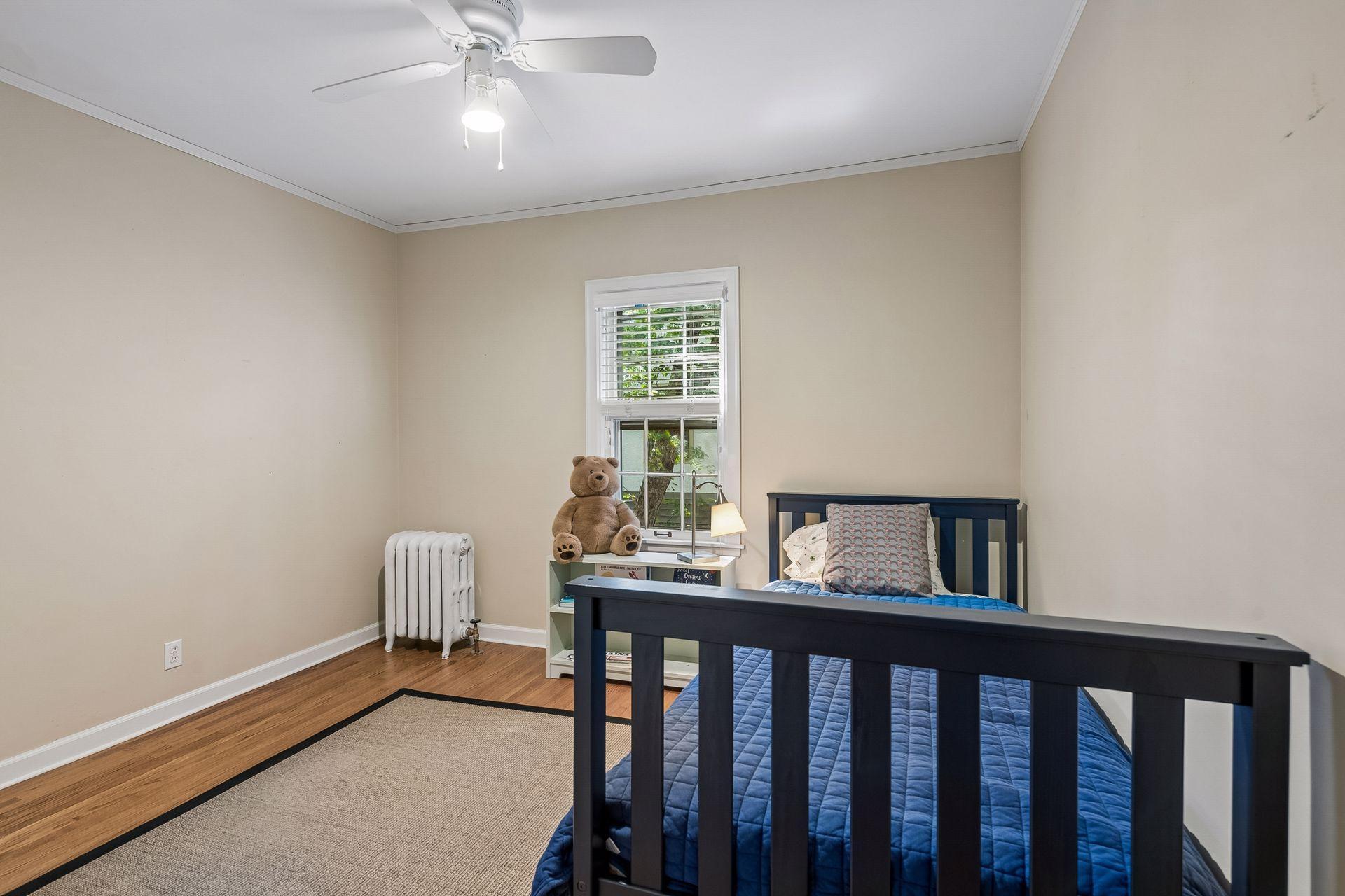 main property photo 25