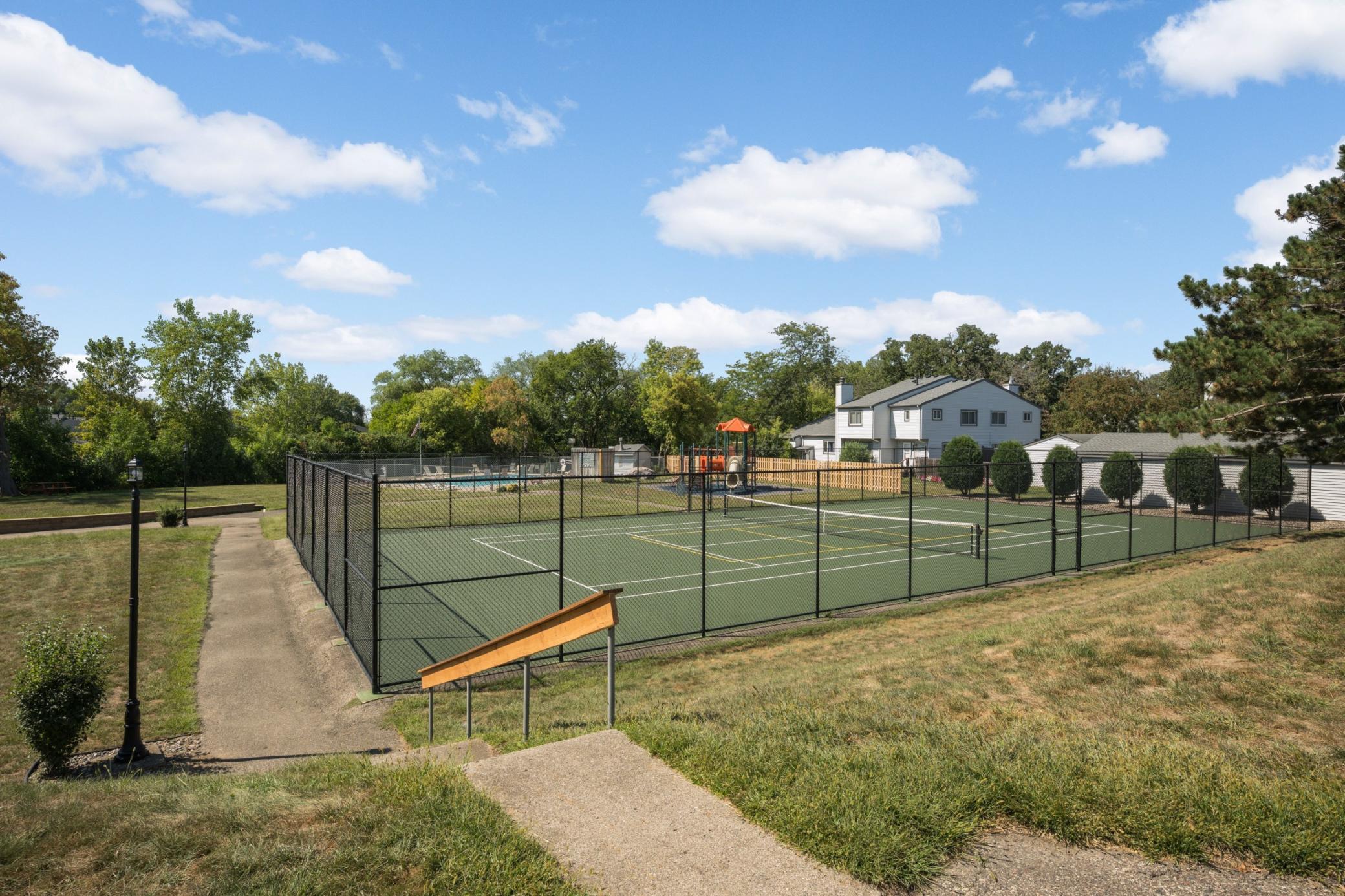 main property photo 17
