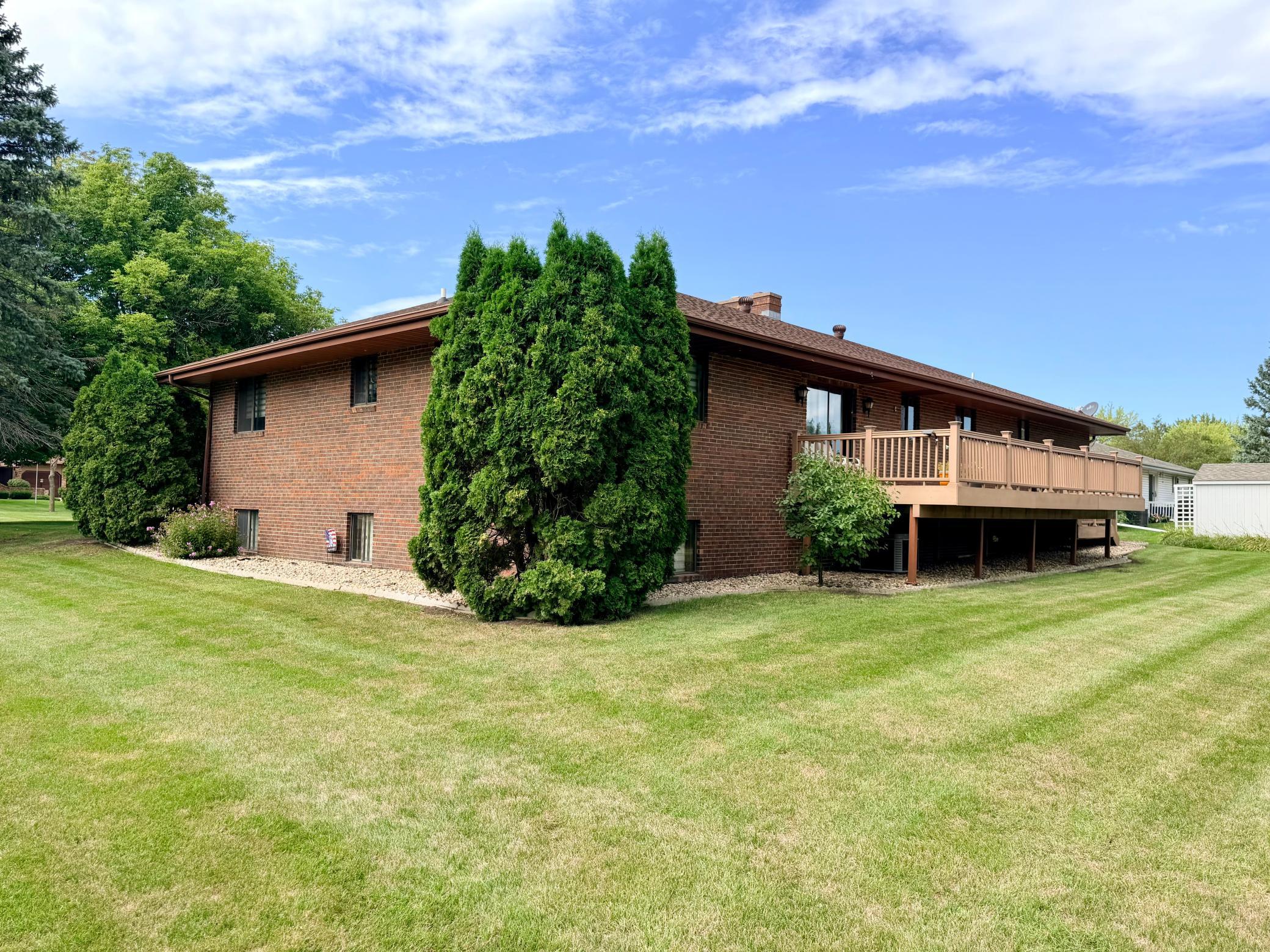 main property photo 44