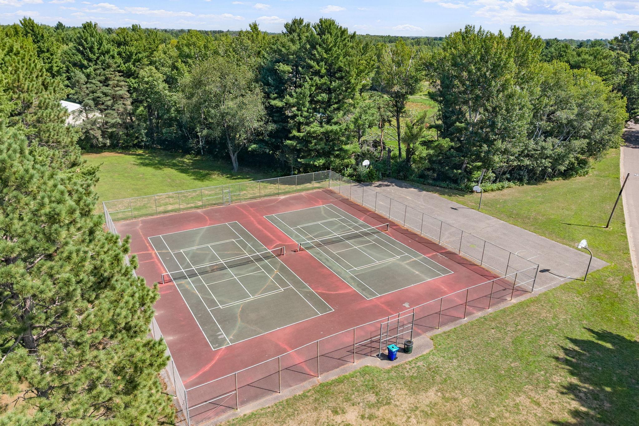 main property photo 37