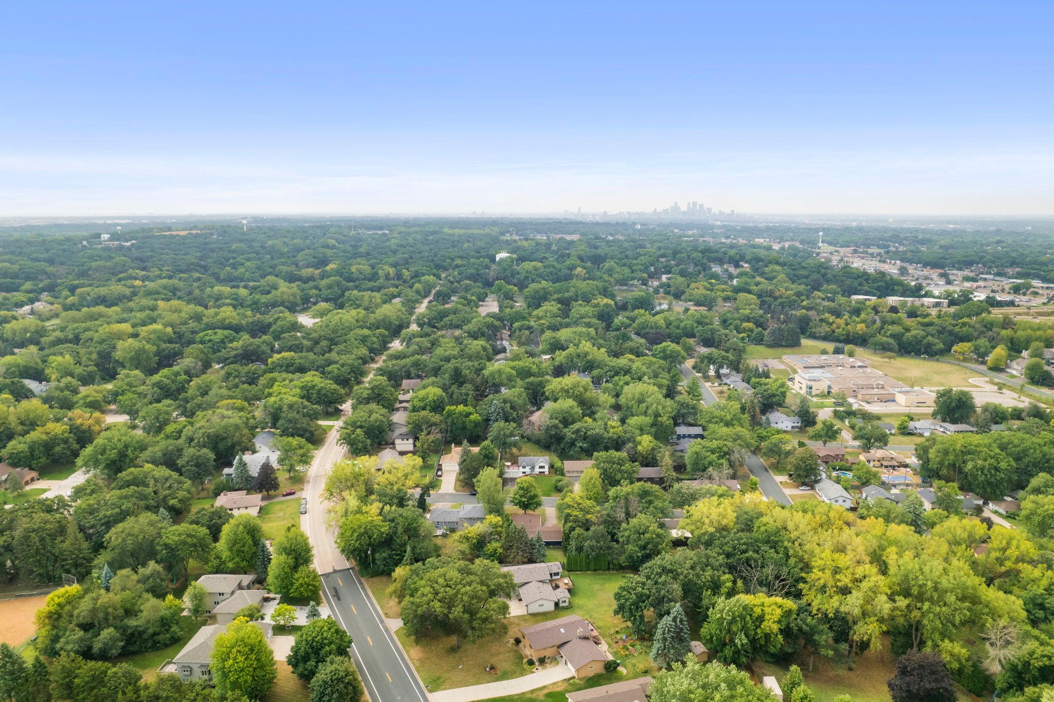 main property photo 32
