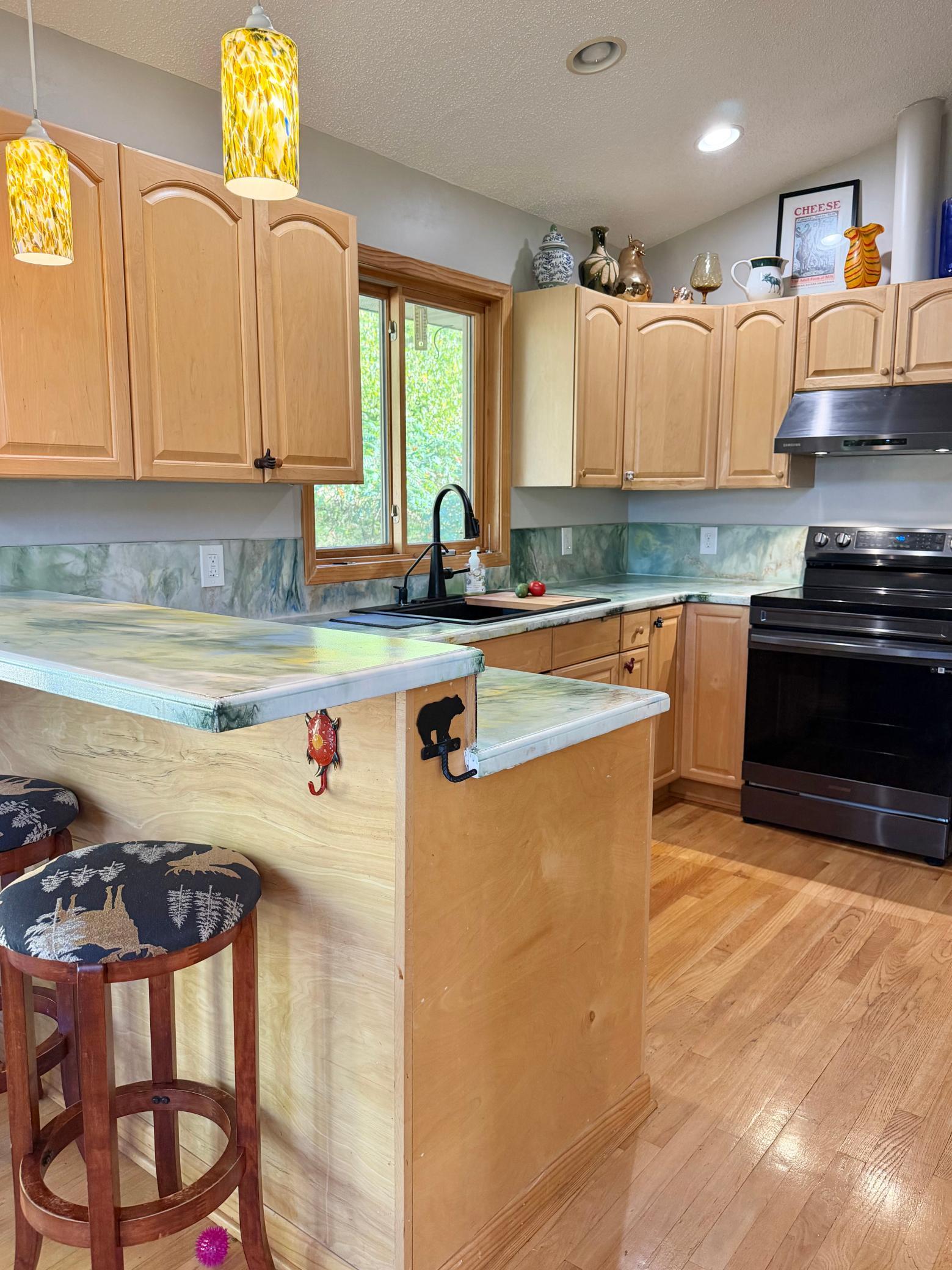 main property photo 18