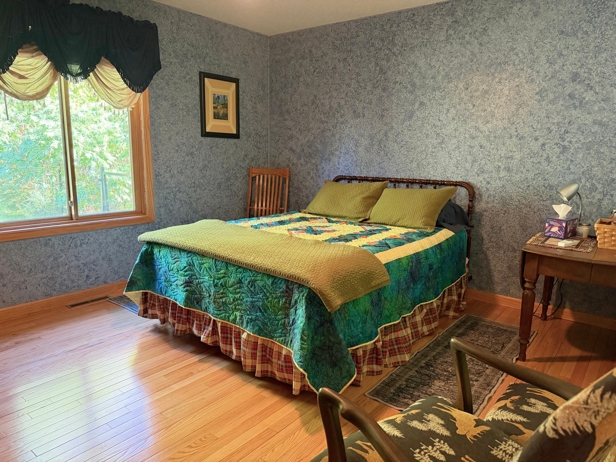main property photo 41