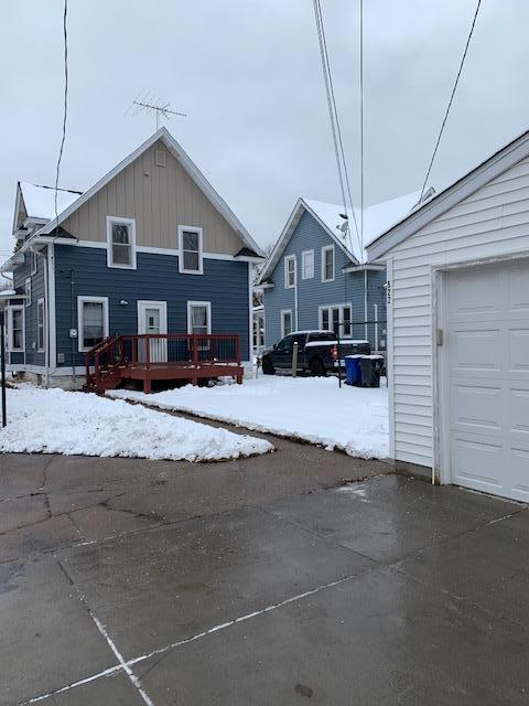 main property photo 23