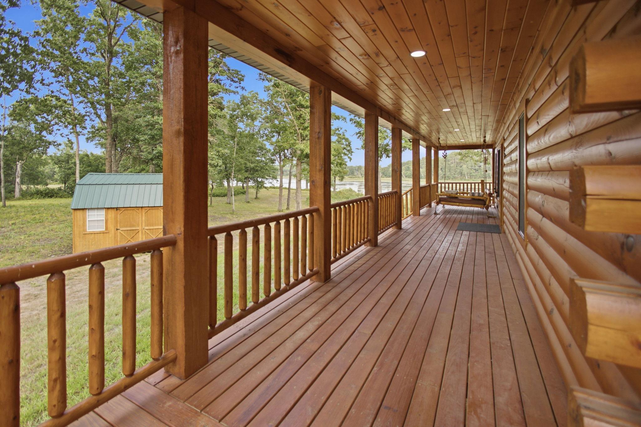 main property photo 40