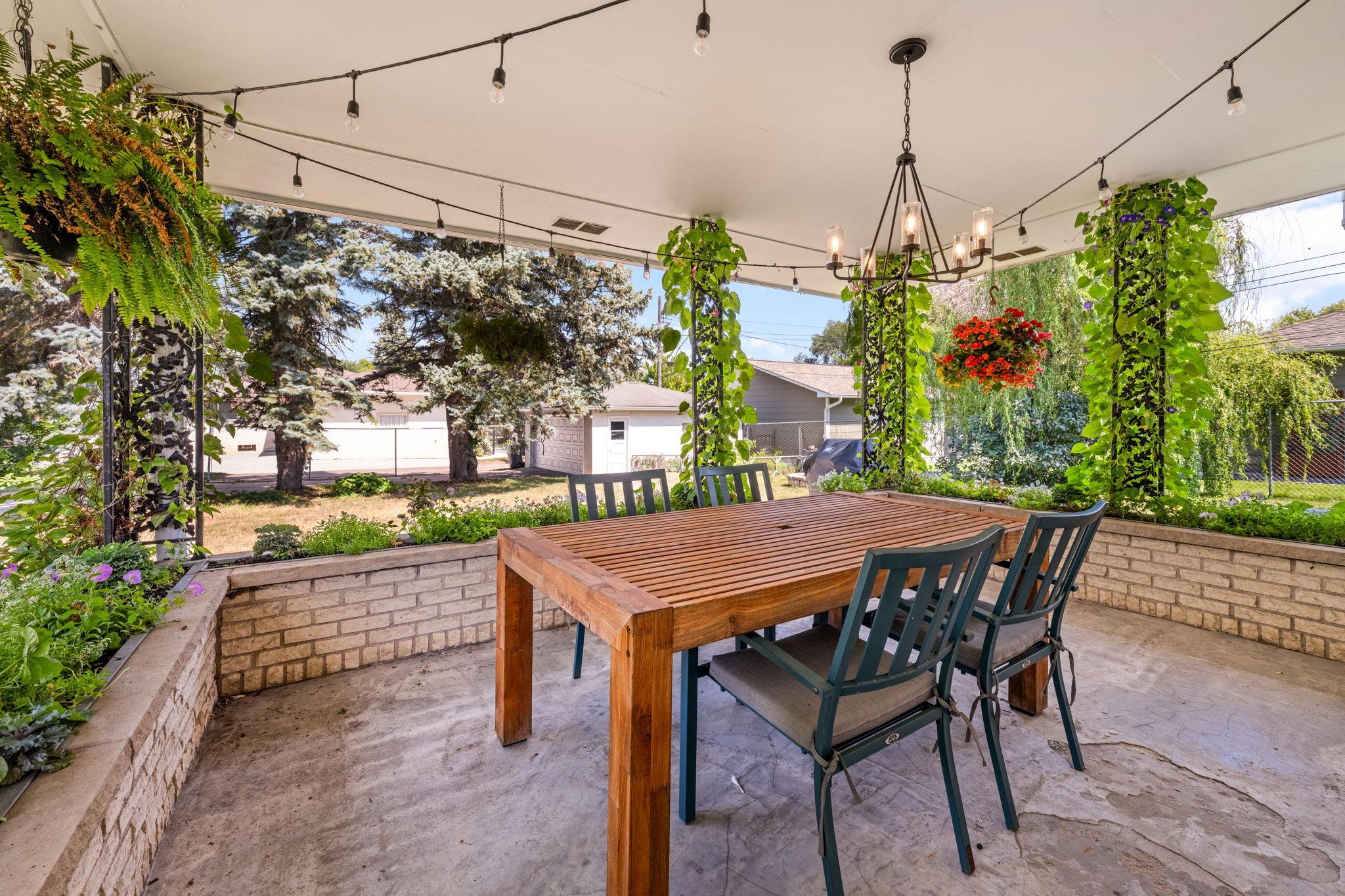 main property photo 53