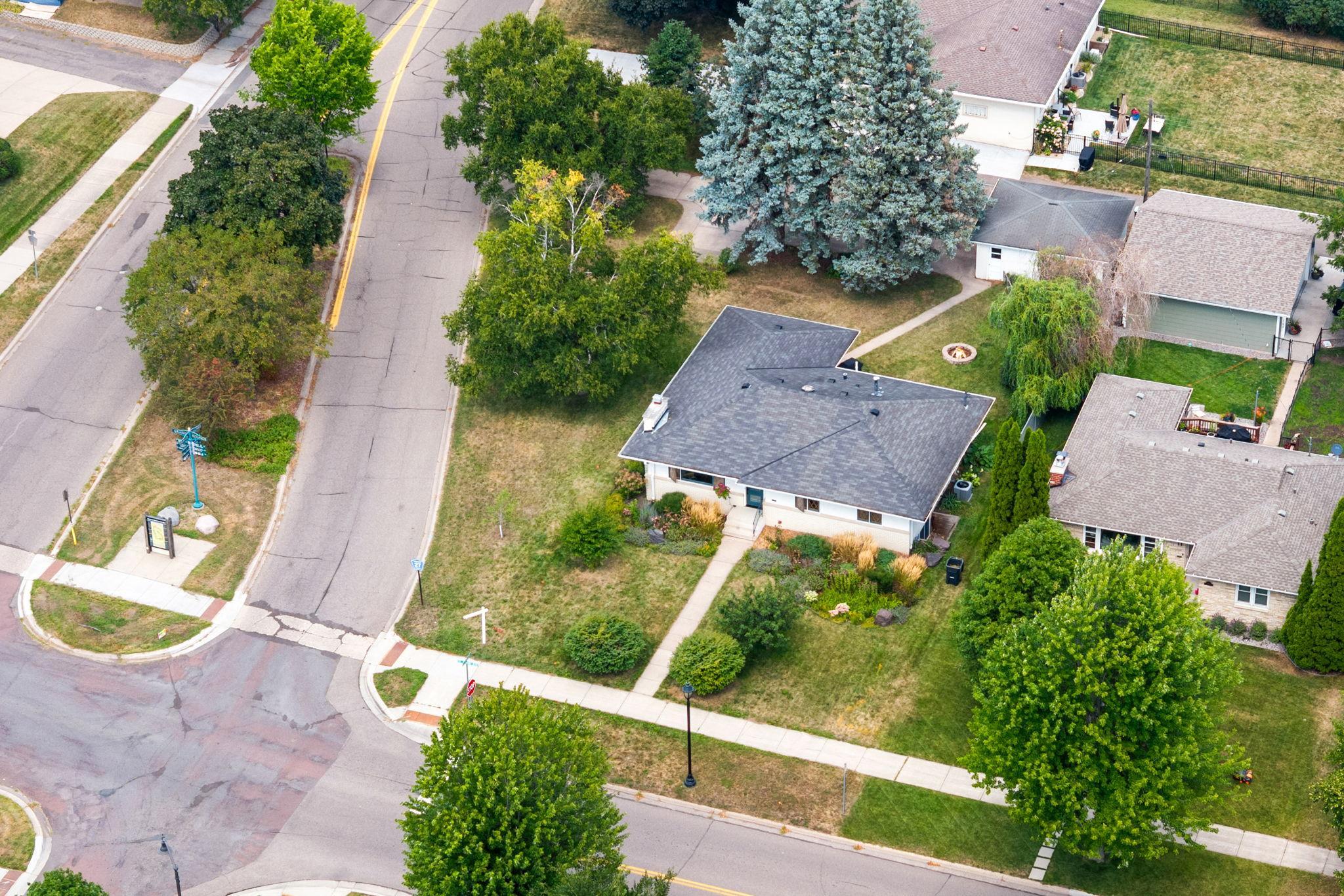 main property photo 60