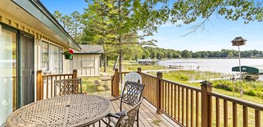 image of property with 2 Bed | 1 Bath | 1,054 Sqft