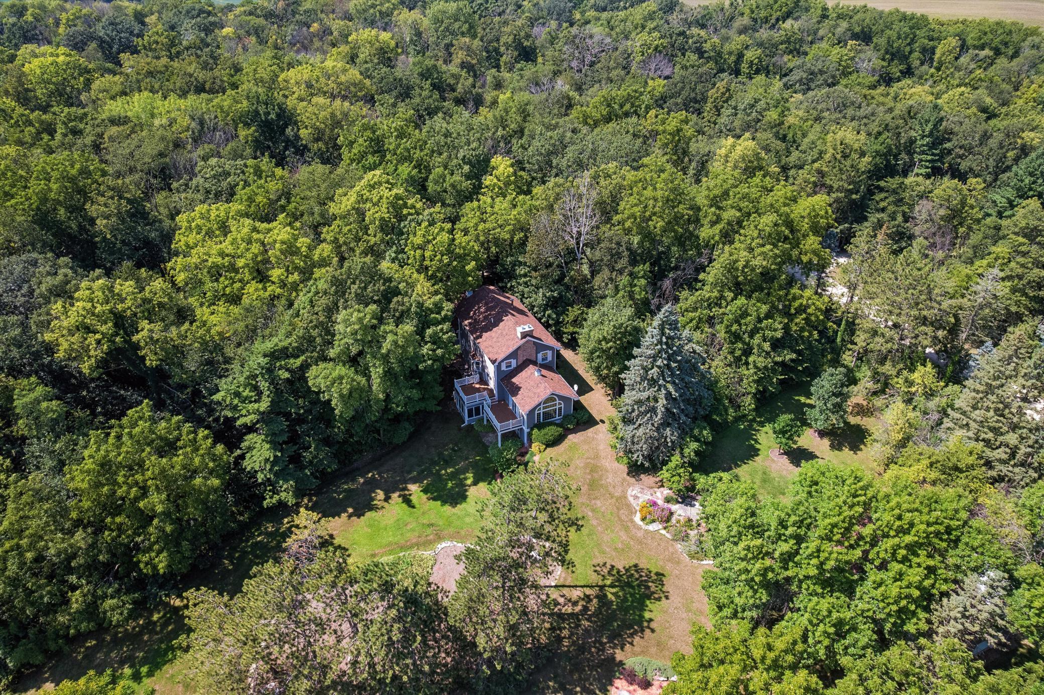 main property photo 78