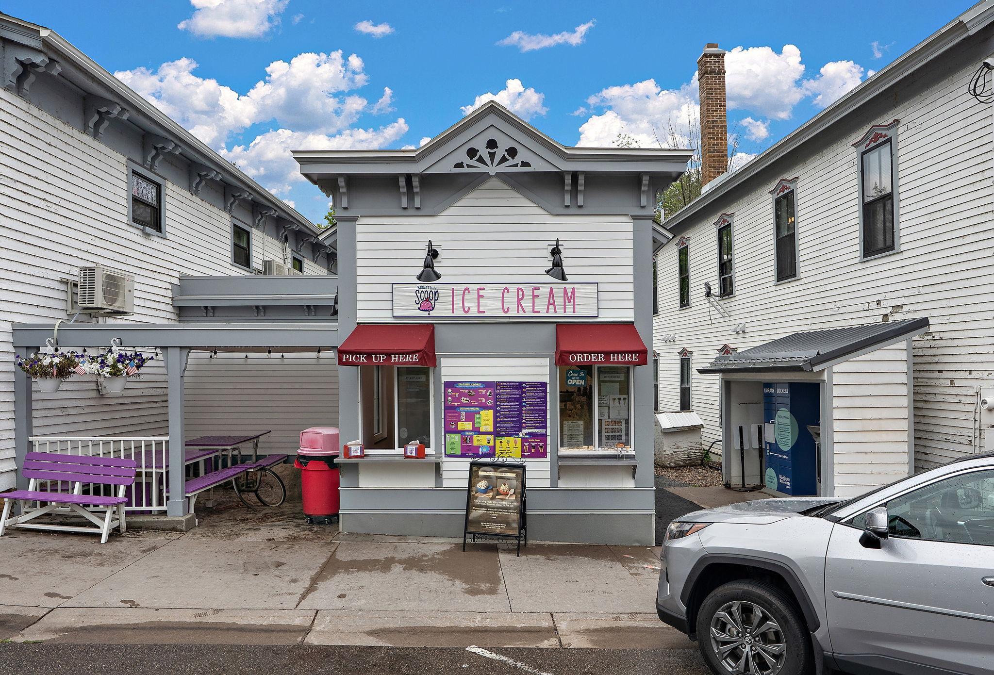 main property photo 43