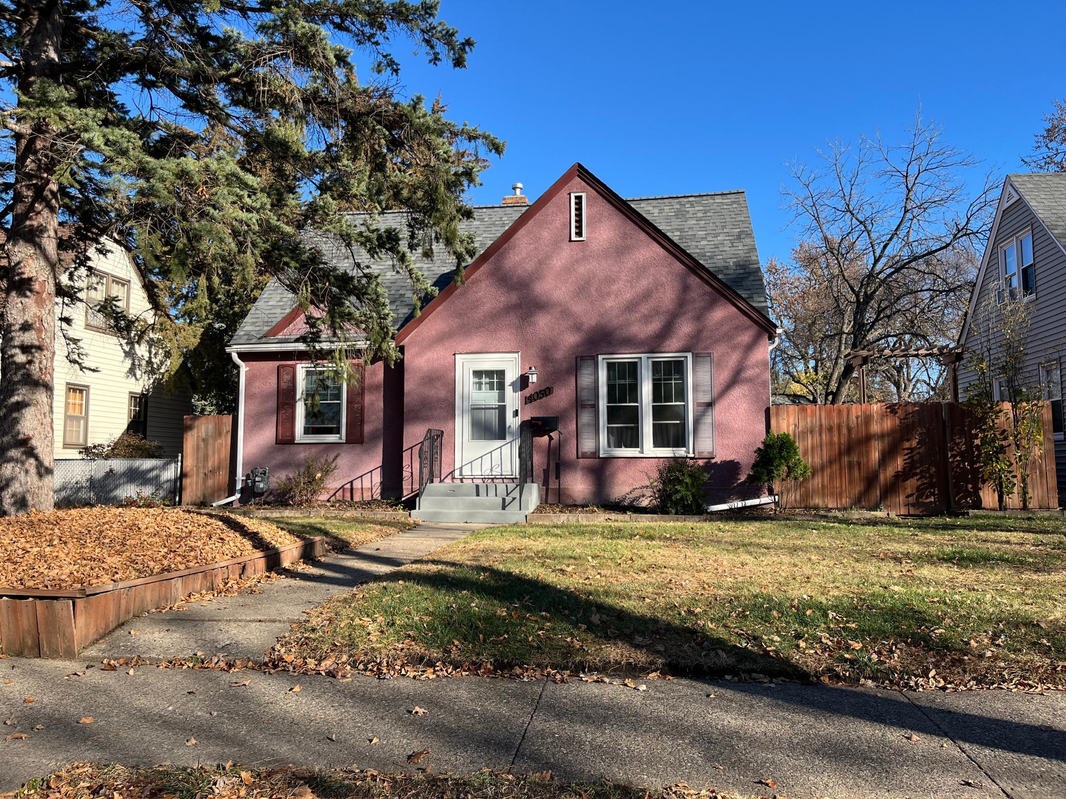 main property photo 1