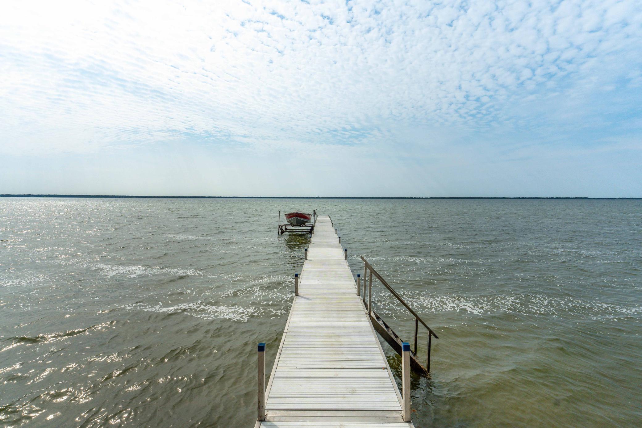 main property photo 50