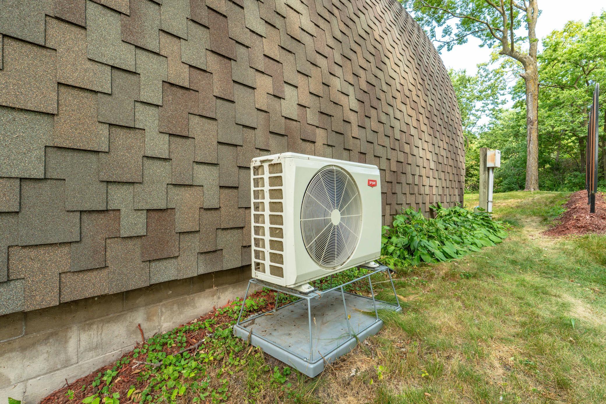 main property photo 60