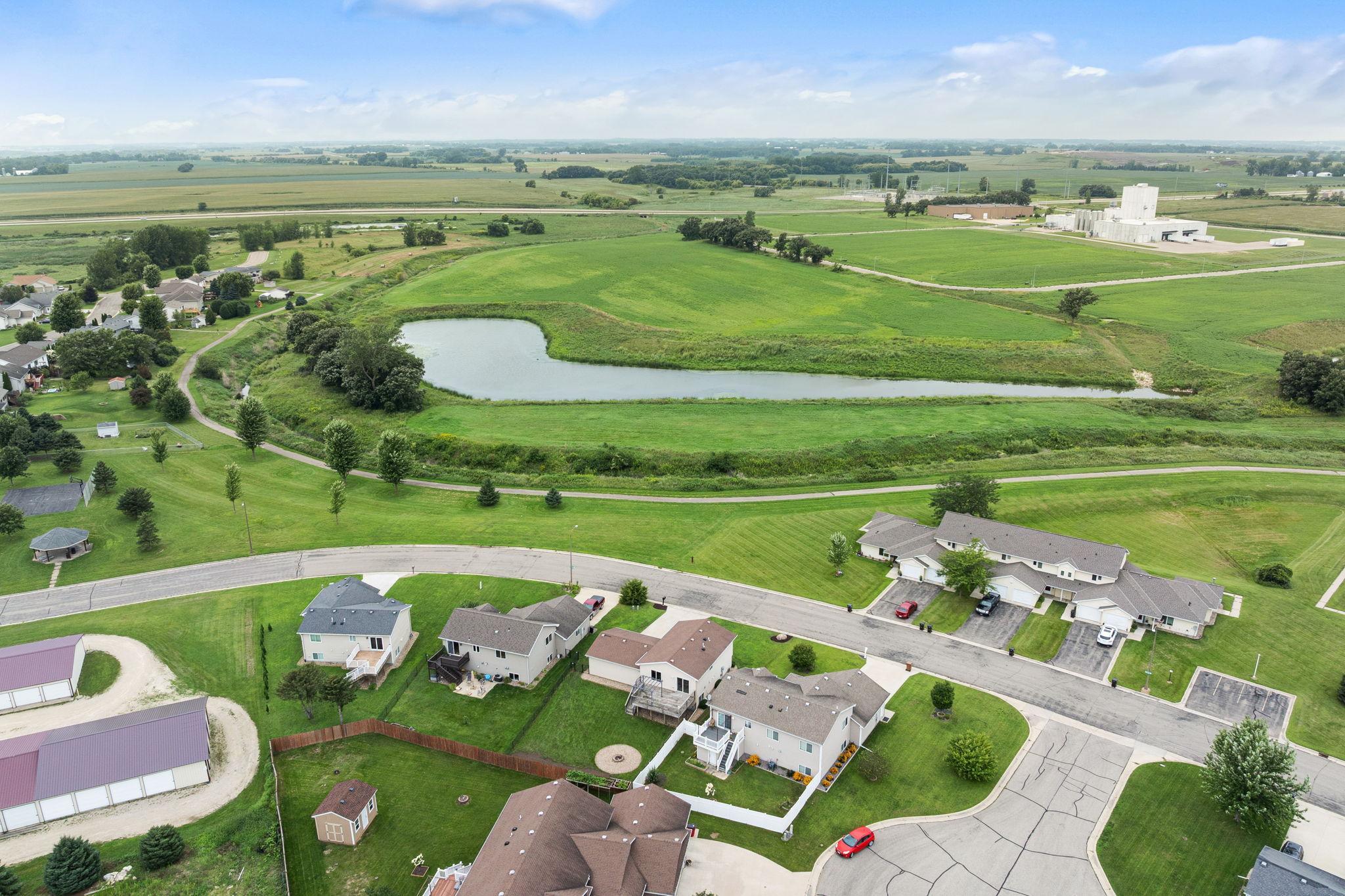 main property photo 34
