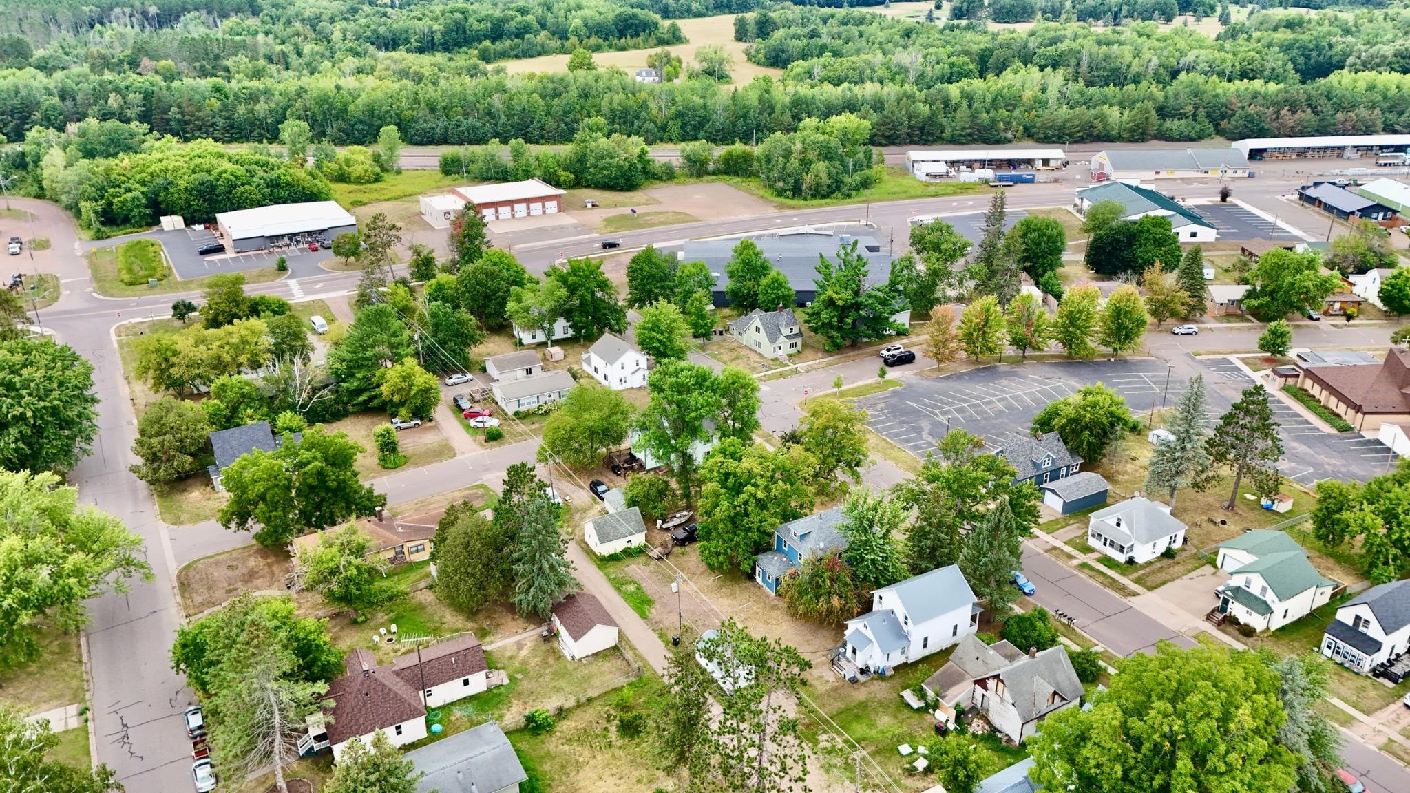 main property photo 23