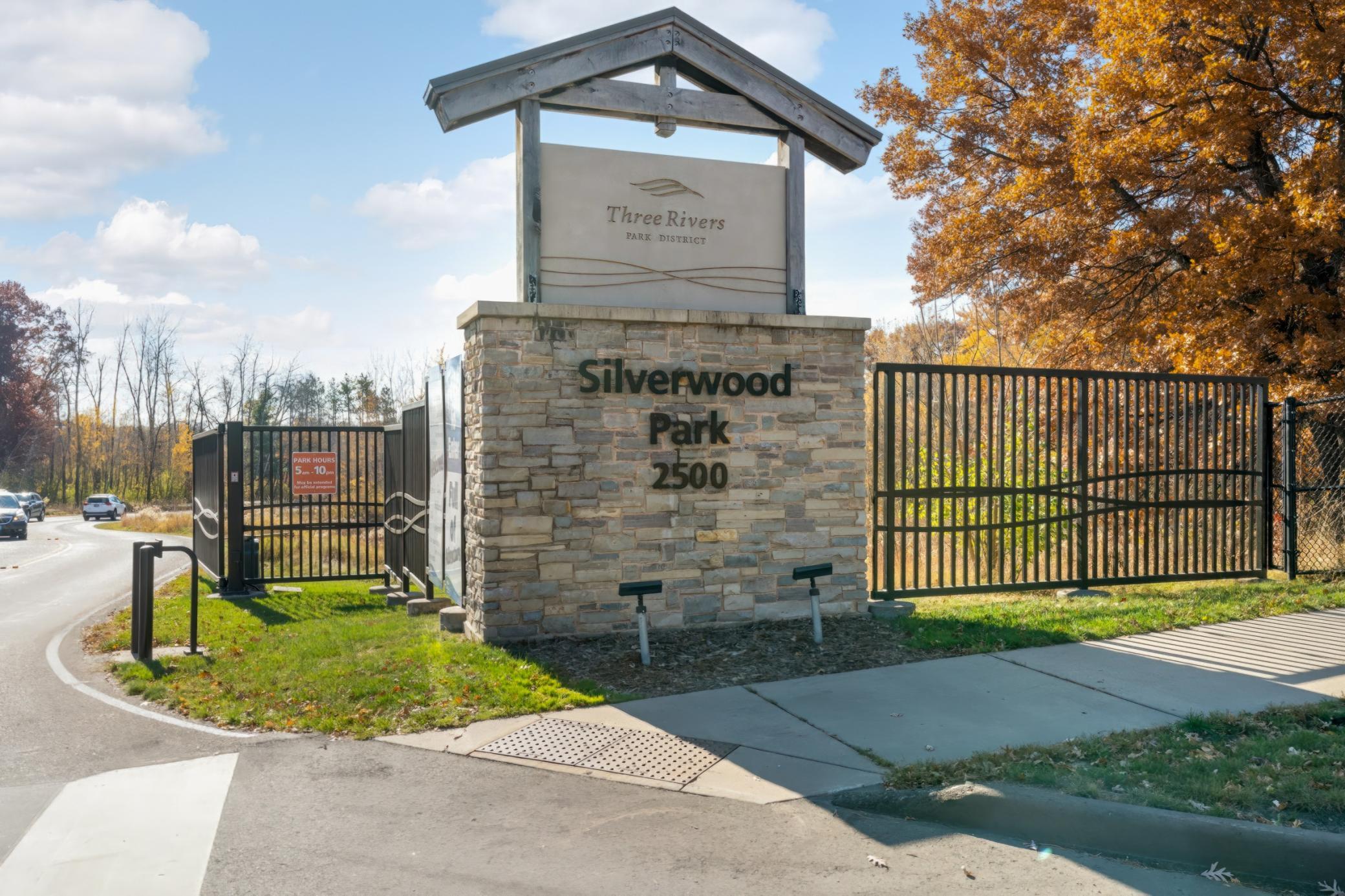 main property photo 33