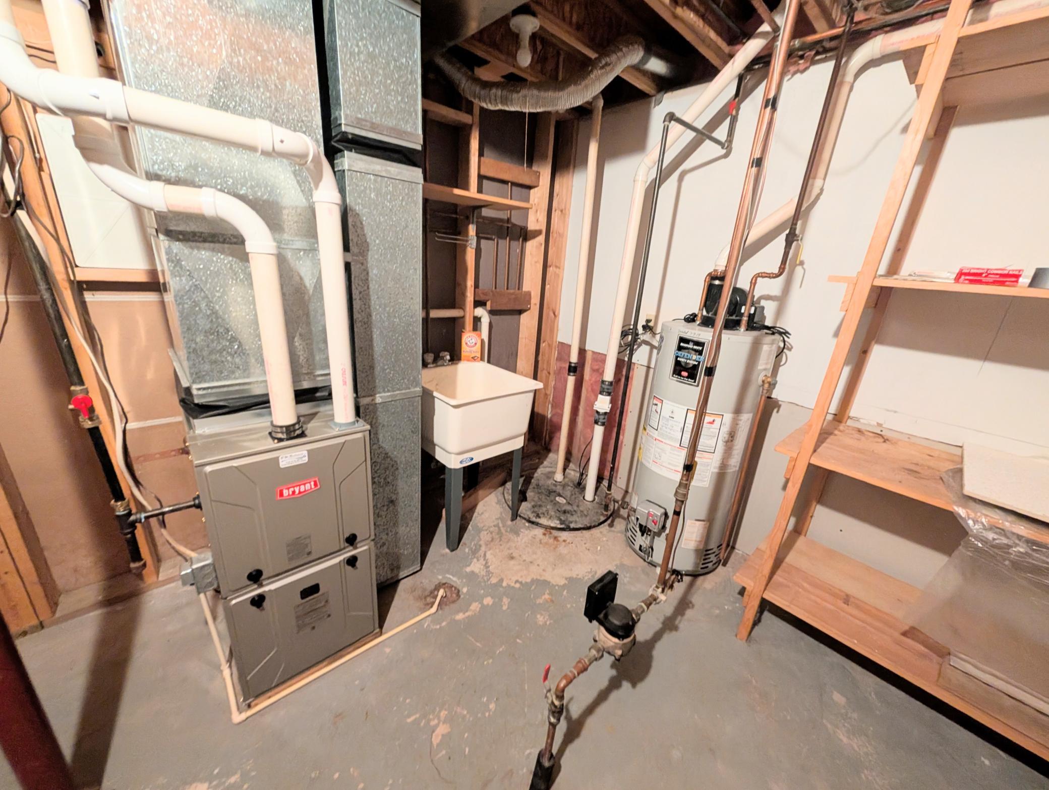 main property photo 24