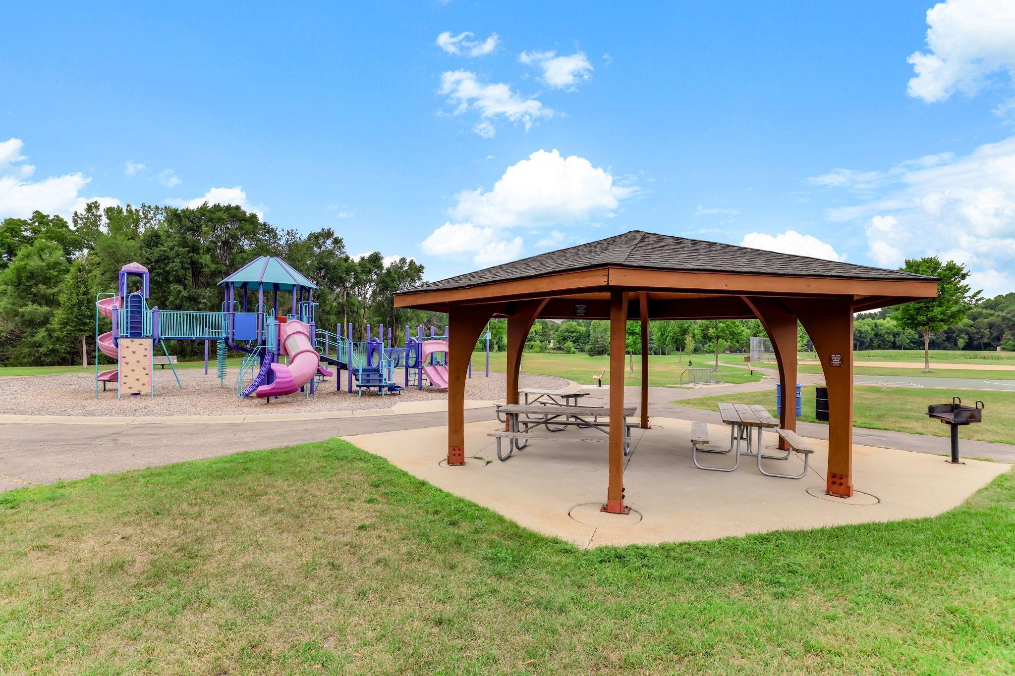 main property photo 35