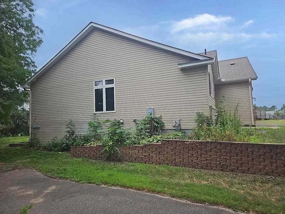 main property photo 22