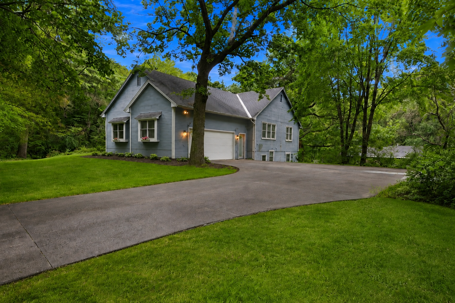 main property photo 47