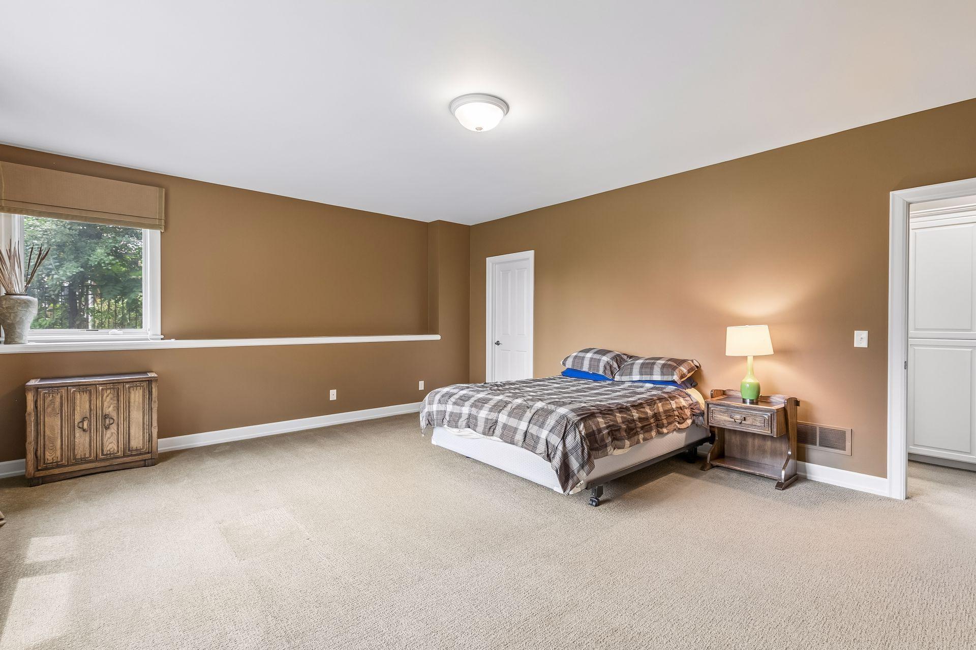 main property photo 65