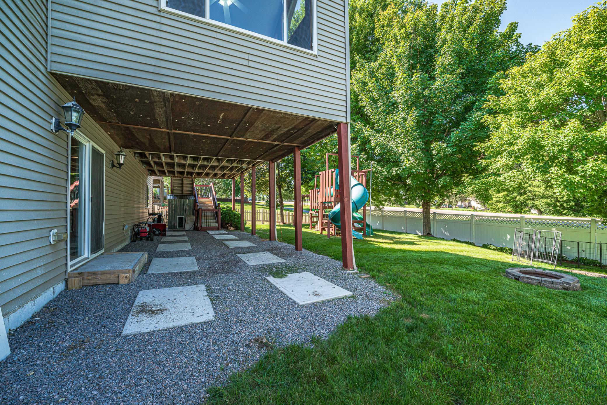 main property photo 59