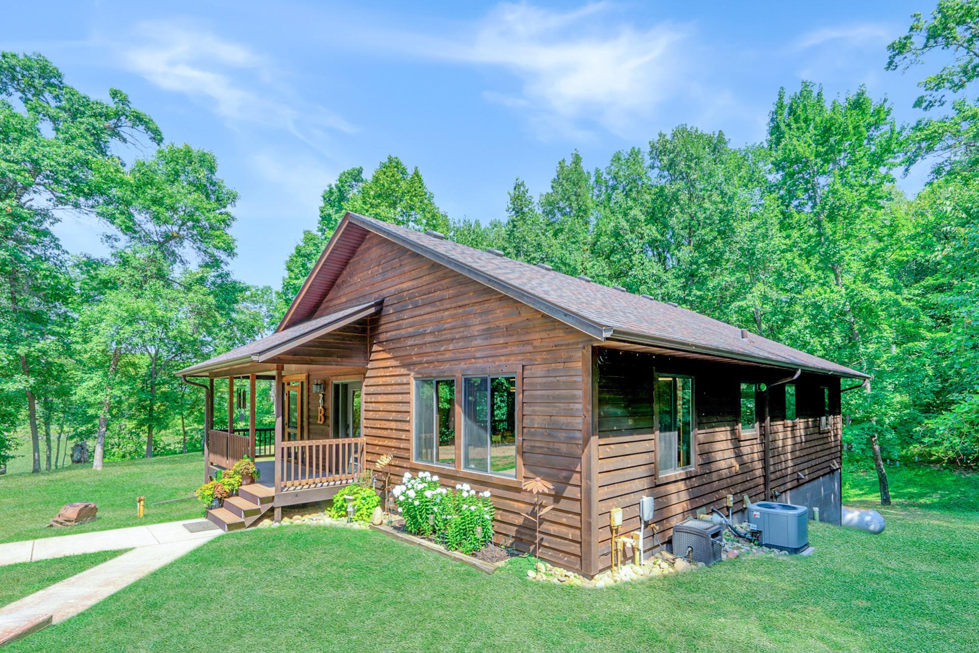 main property photo 6