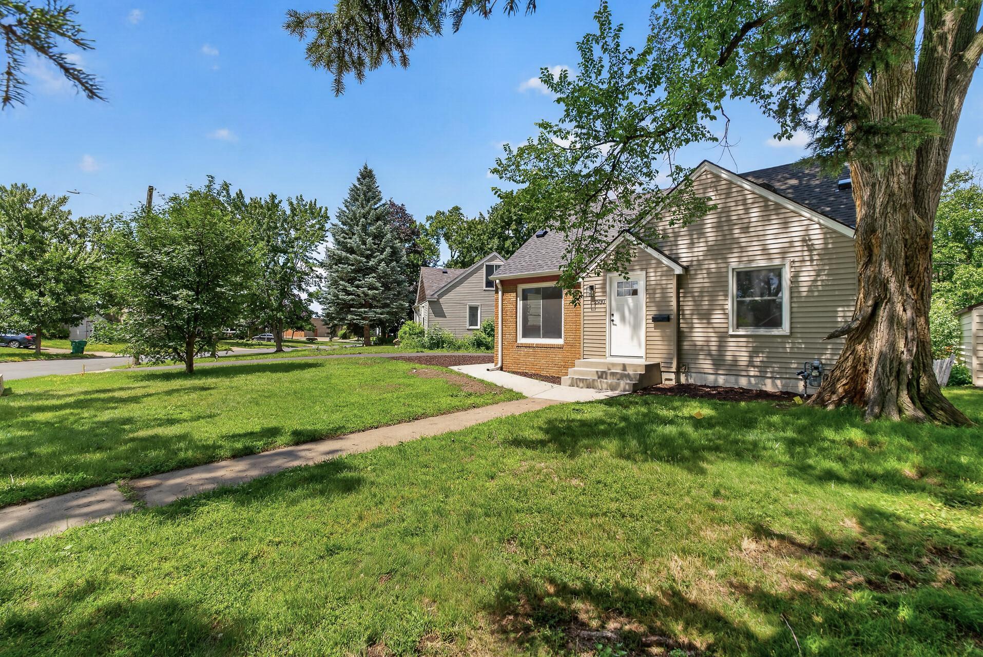 main property photo 27
