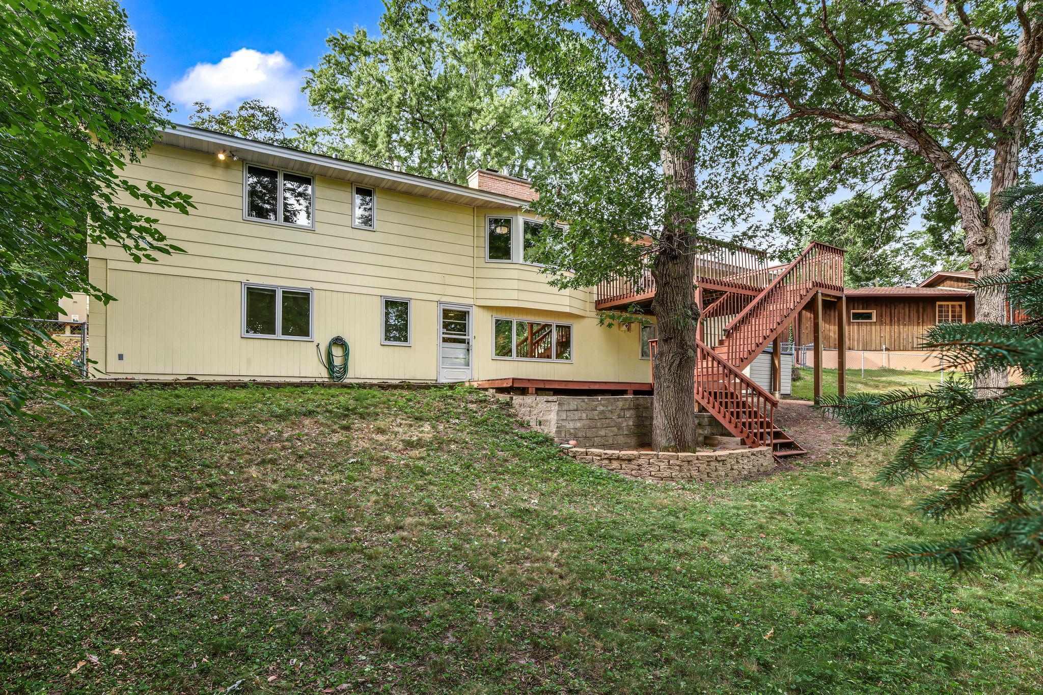 main property photo 44