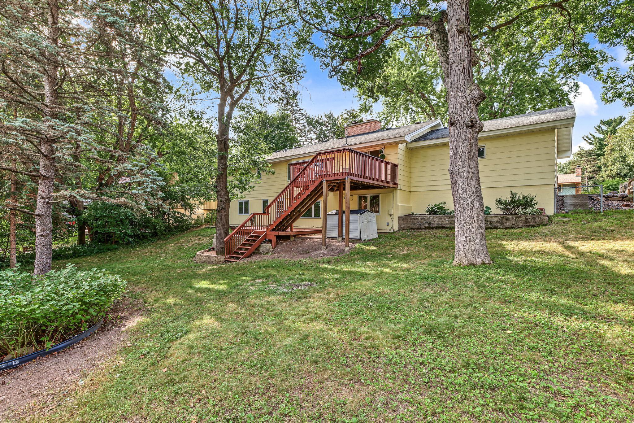 main property photo 45