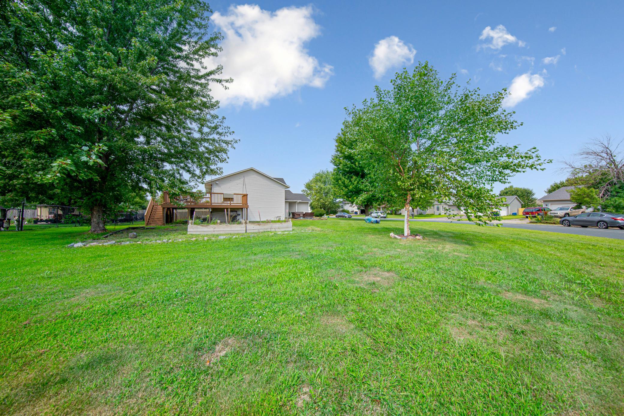 main property photo 30