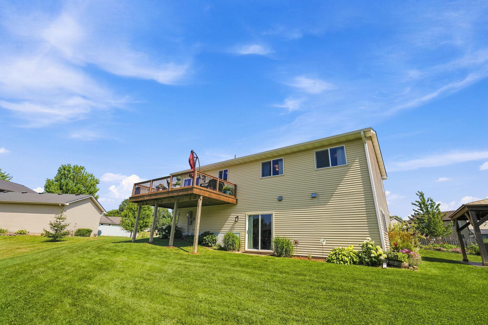 main property photo 46