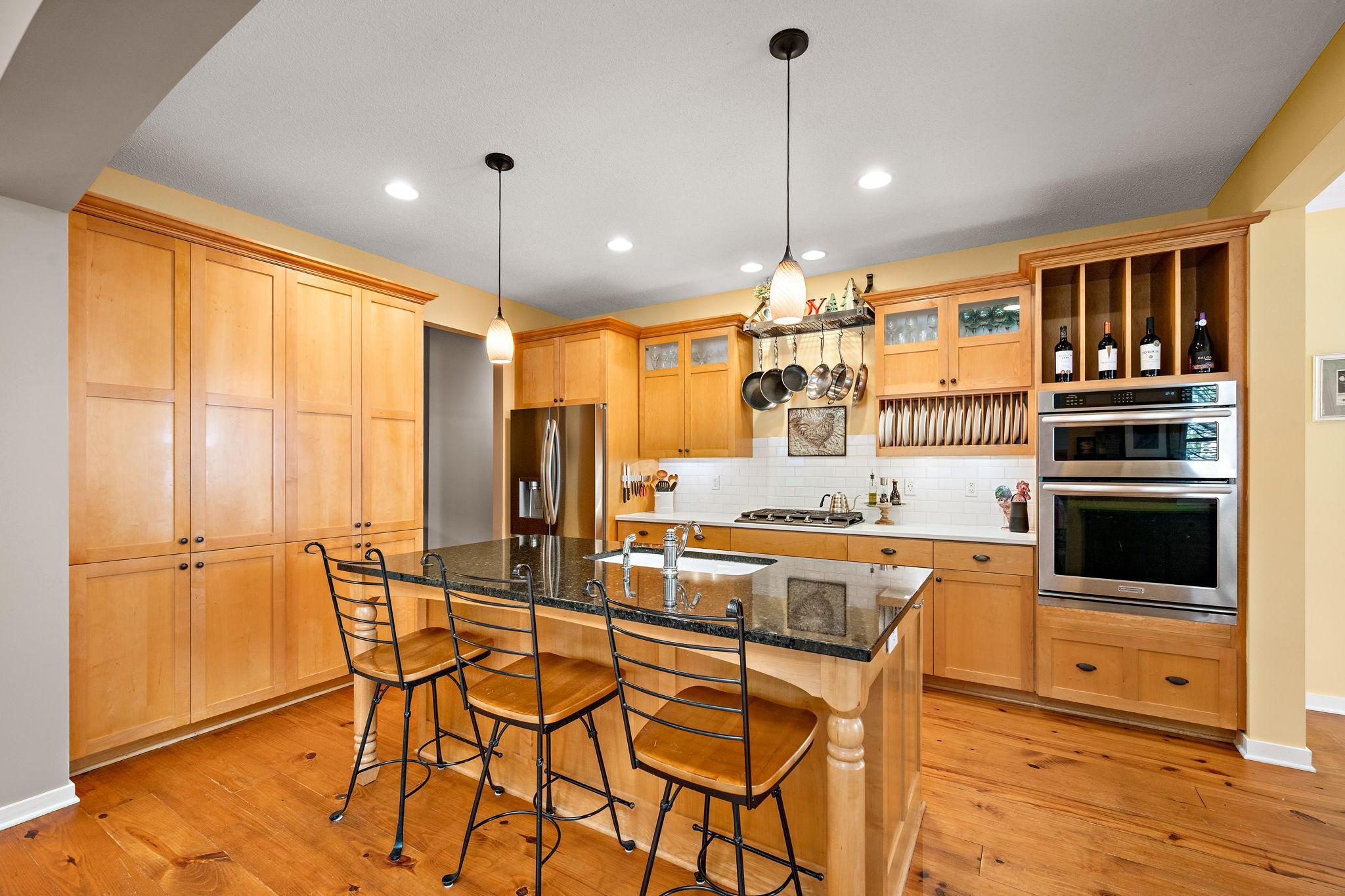 main property photo 7
