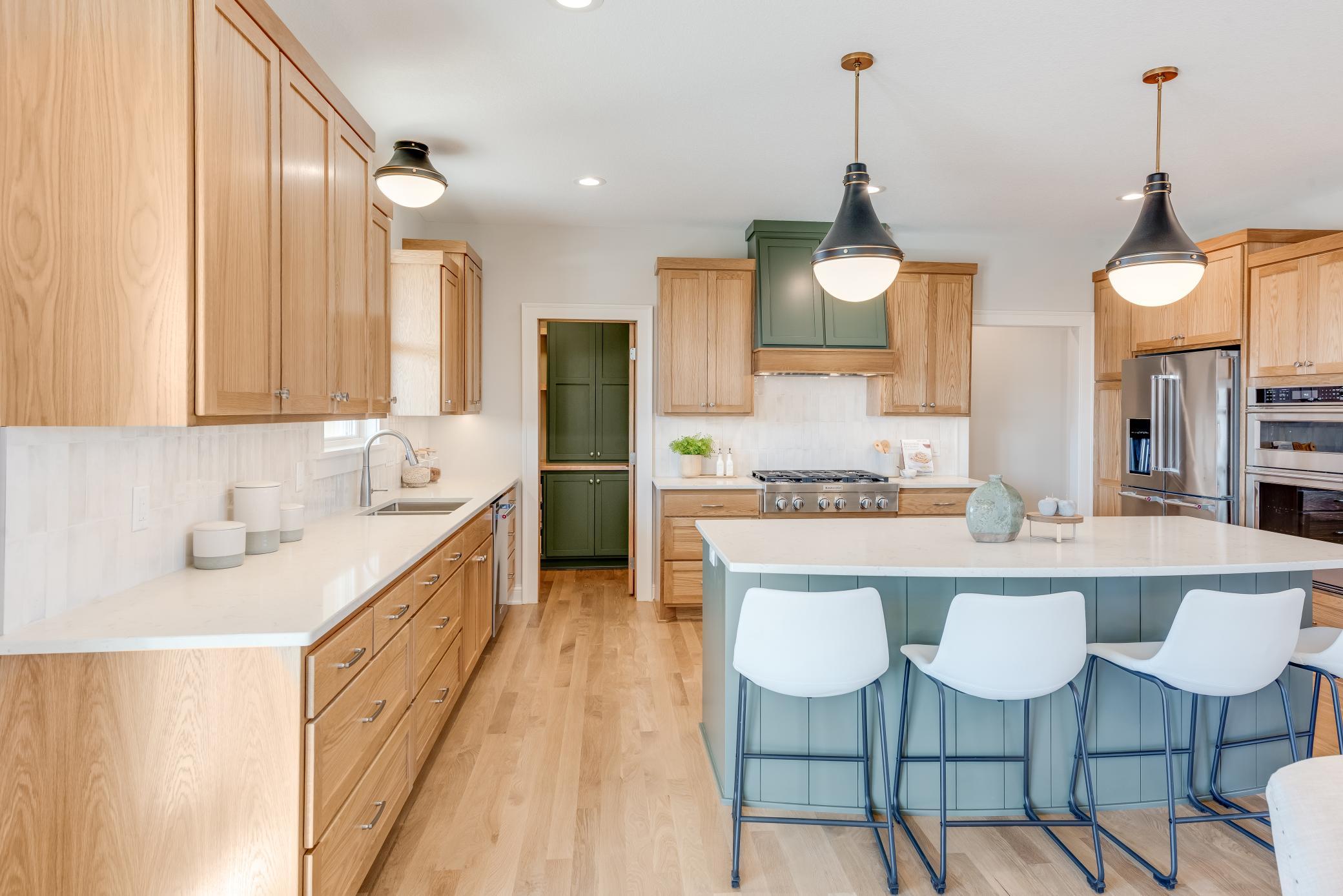 main property photo 22