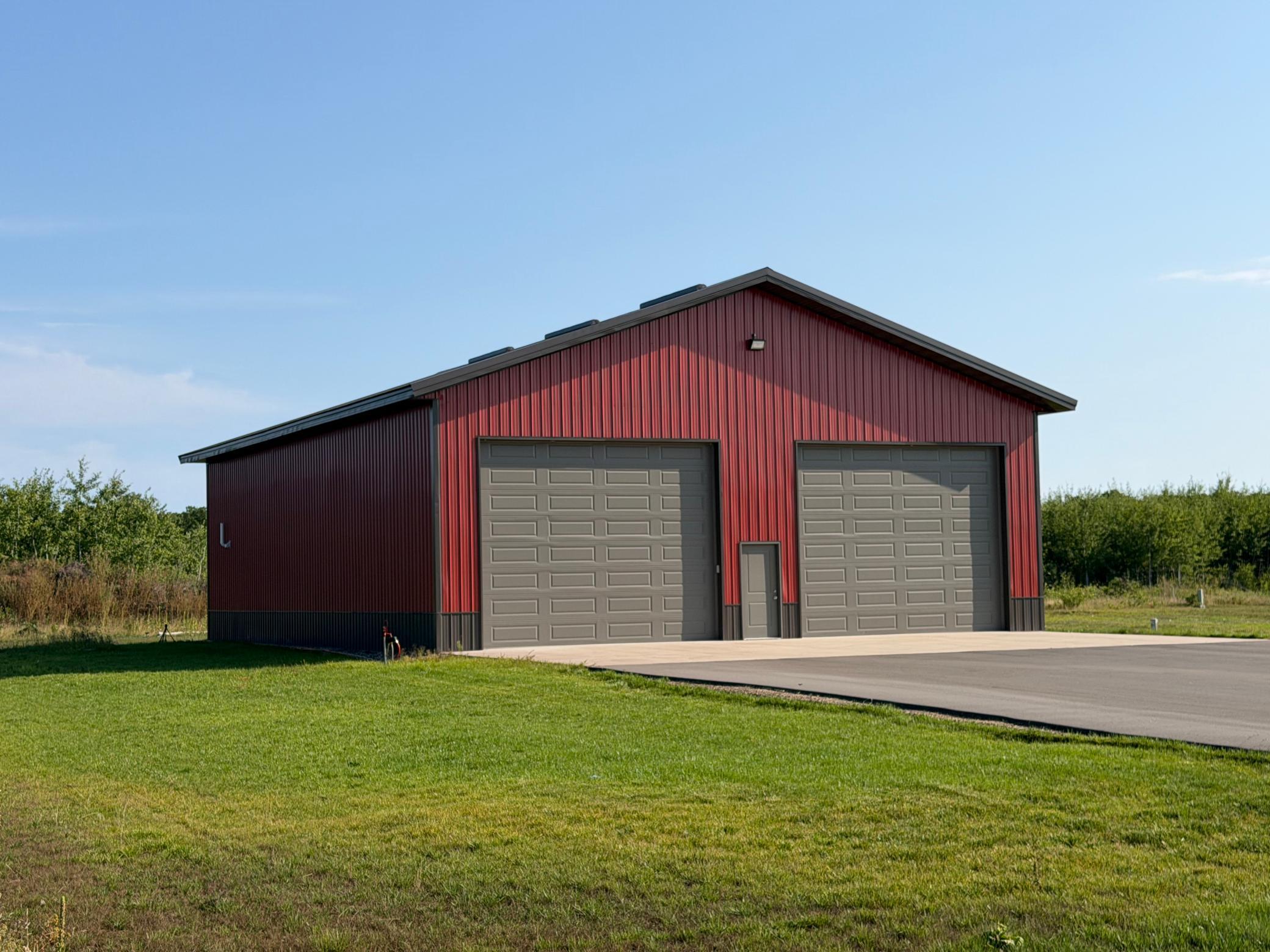 main property photo 0