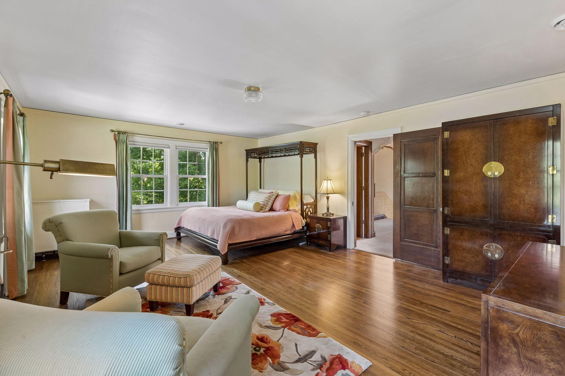 main property photo 27